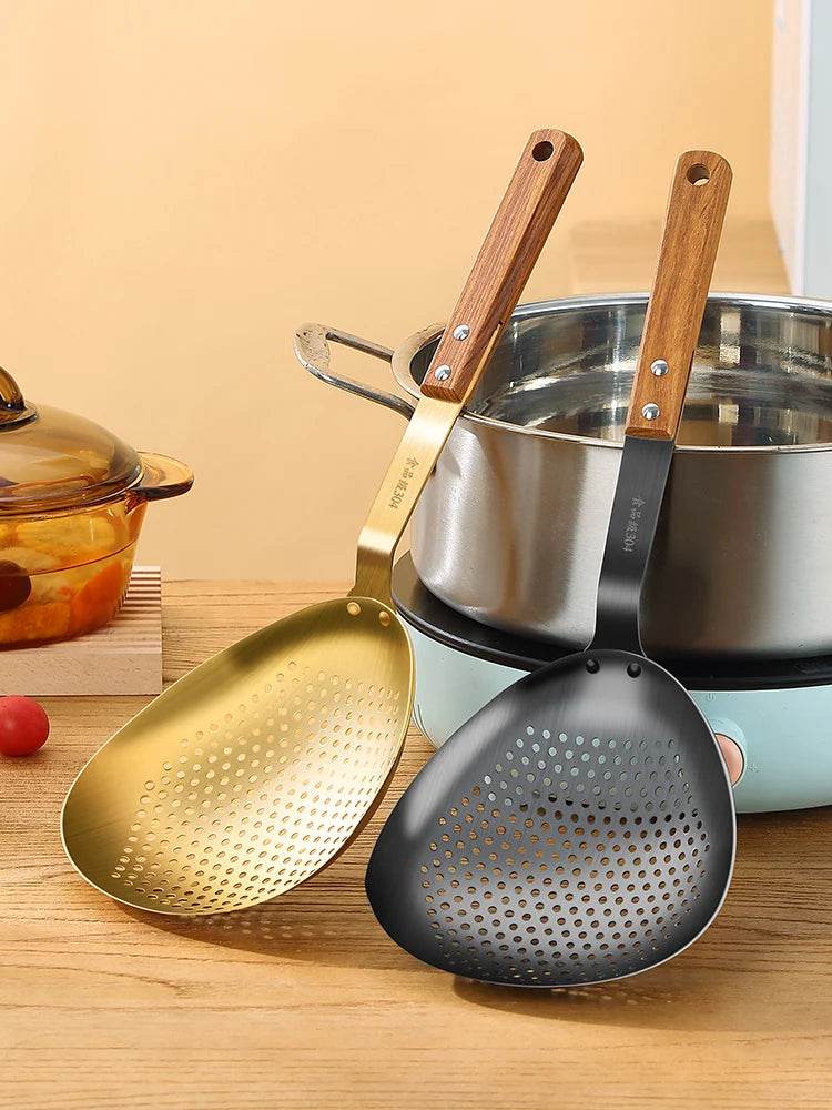 Escumadeira de Aço Inoxidável Dourada/Preta com Cabo de Madeira - Haustter - Haustter