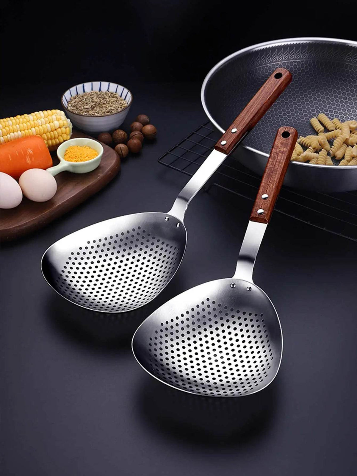 Escumadeira de Aço Inoxidável com Cabo de Madeira - Haustter - Haustter