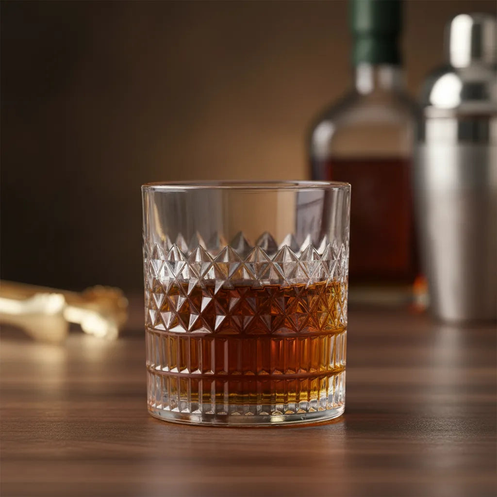 Copos Old Fashioned Diversos - Harmonia na Geometria | Haustter