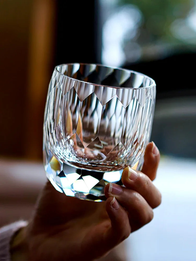Copo Japonês de Cristal Lapidado com Corte Diamante | Haustter