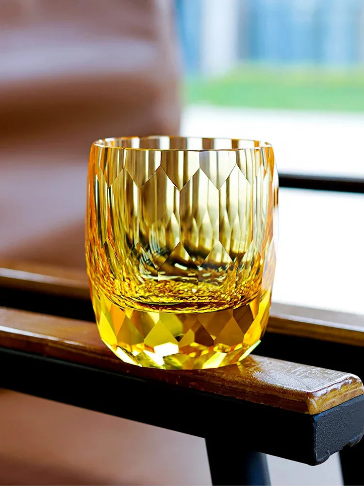 Copo Japonês de Cristal Lapidado com Corte Diamante | Haustter