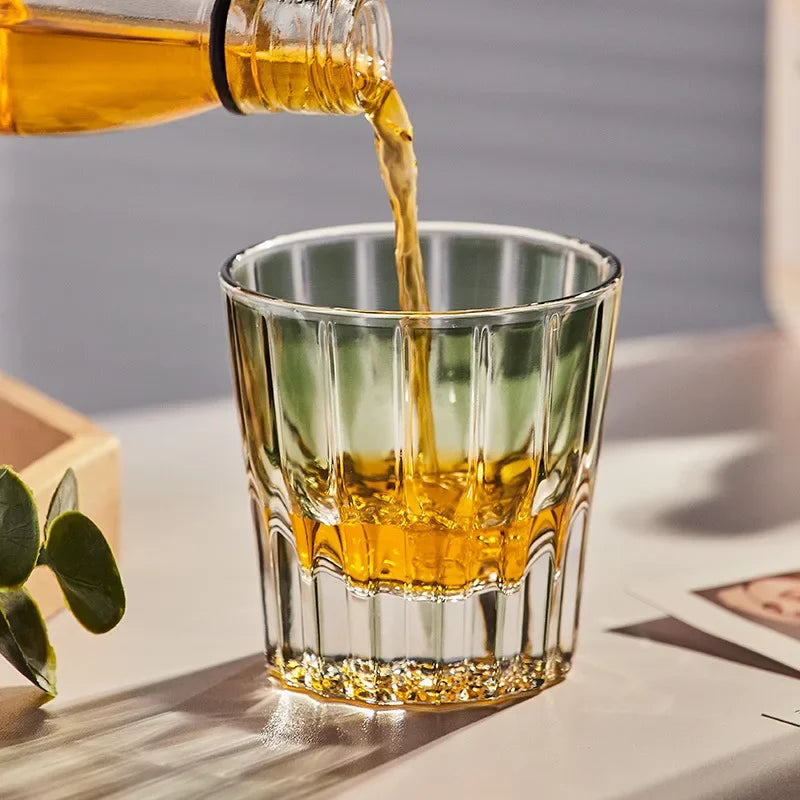 Copo de uísque lapidado em cristal 200ml