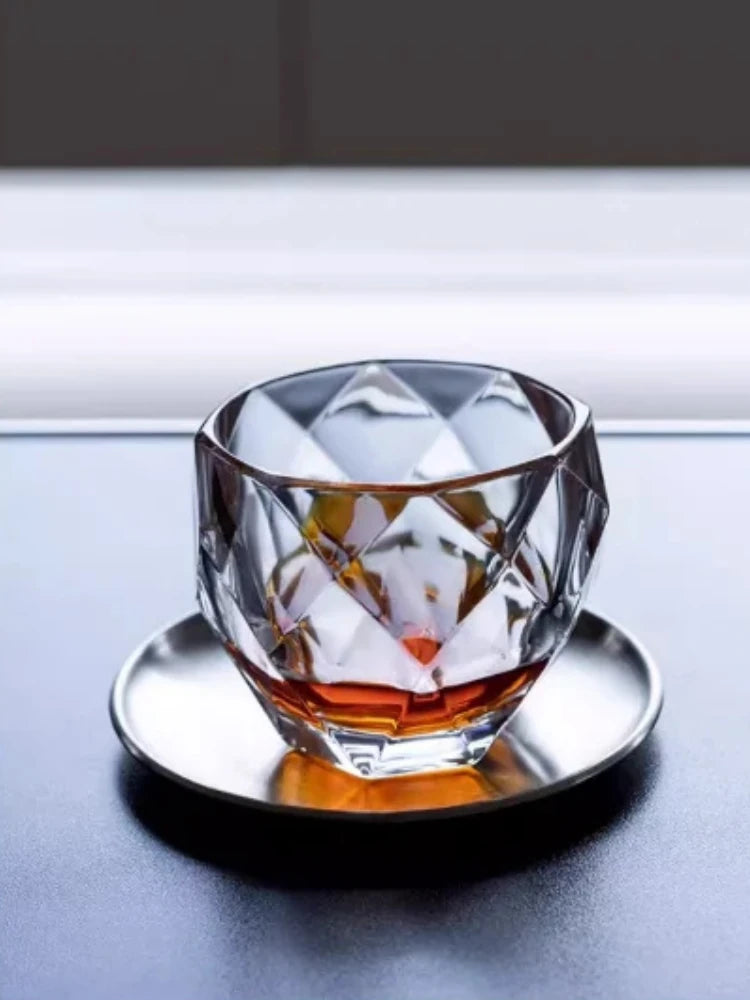 Copo Geométrico Moderno 300ml - Facetado e Robusto | Haustter