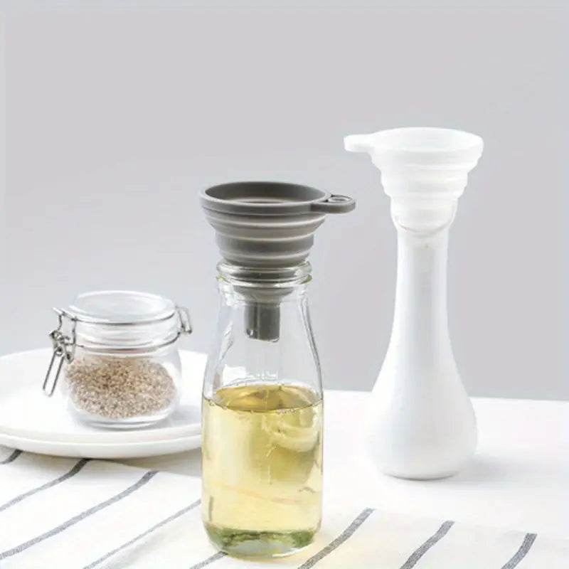 Funil Dobrável de Silicone para Cozinha - Economize Espaço e Evite Sujeira | Haustter - Haustter