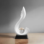 Estátua de Onda Abstrata com Bola de Cristal - Haustter - Haustter