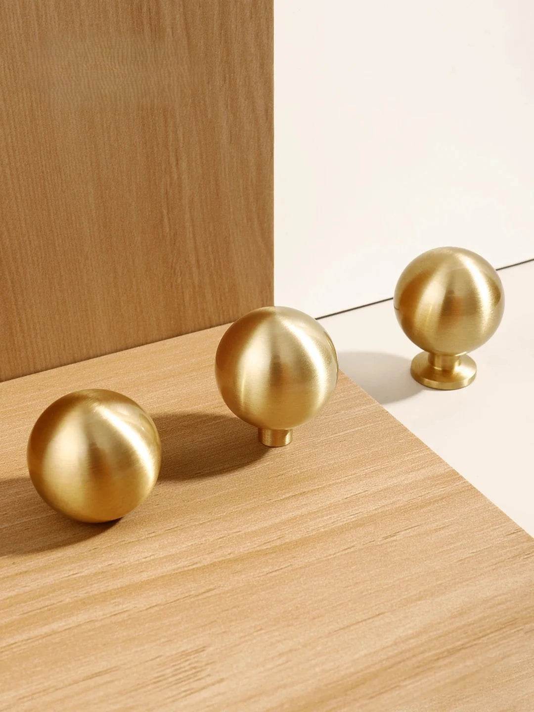 Puxador Esférico de Móveis em Bronze Moderno Minimalista - Haustter - Haustter