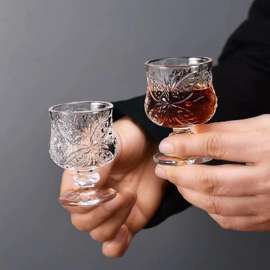 Taça de Whisky e Licor Retrô com Relevo 50ml - Haustter