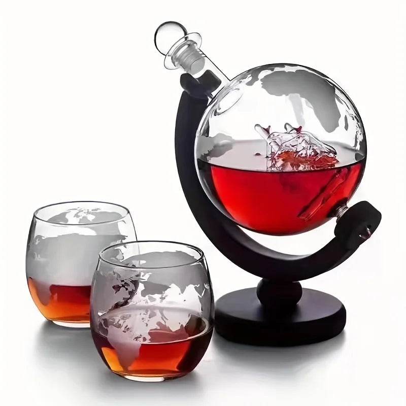 Decantador Globo Caravela com 2 Copos e Suporte de Madeira, Carafe - Haustter - Haustter