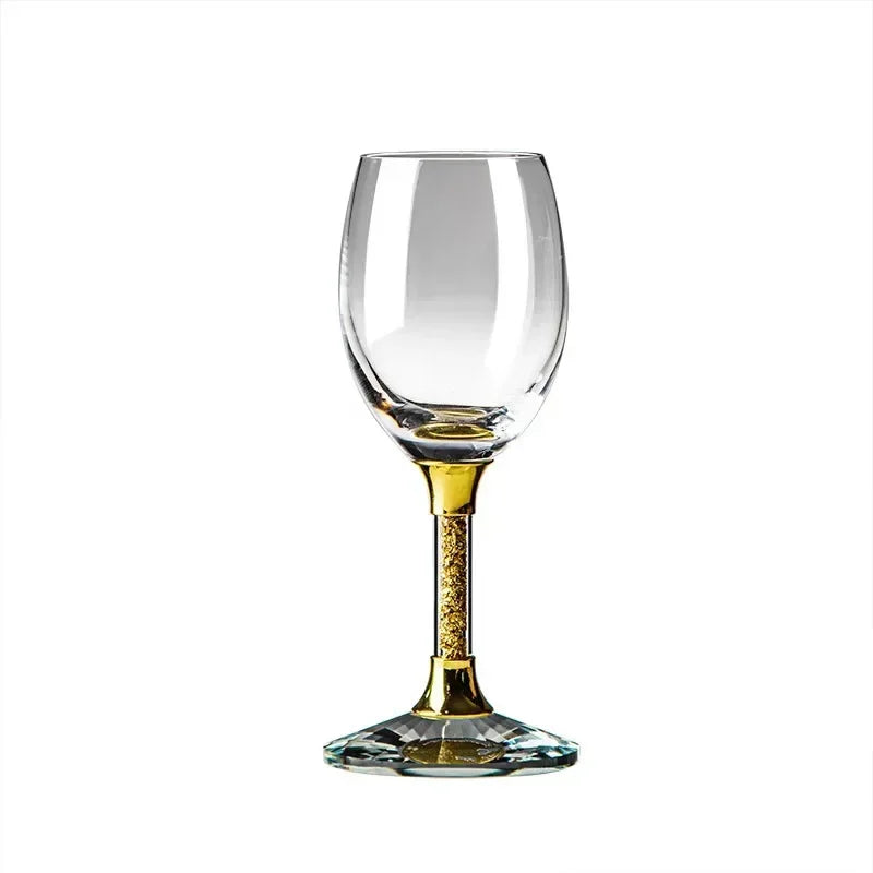 Taça Transparente com Haste Dourada para Baijiu e Destilados Premium