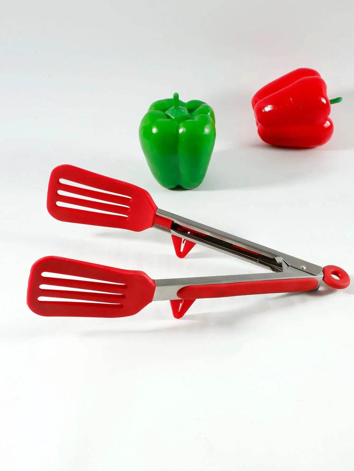 Pinça de Silicone Vermelha para Churrasco, Resistente a Alta Temperatura, com Suporte de Repouso - Haustter - Haustter