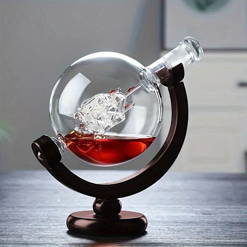 Decantador Globo Caravela com 2 Copos e Suporte de Madeira, Carafe - Haustter - Haustter