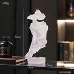 Figura Decorativa Pensador Moderno - Haustter - Haustter