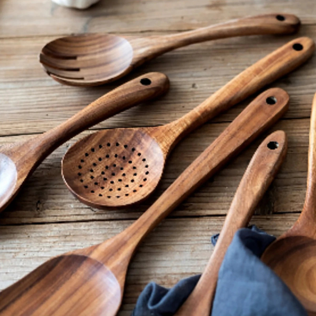 Conjunto de Utensílios de Cozinha de Madeira com Balde de Armazenamento - Haustter