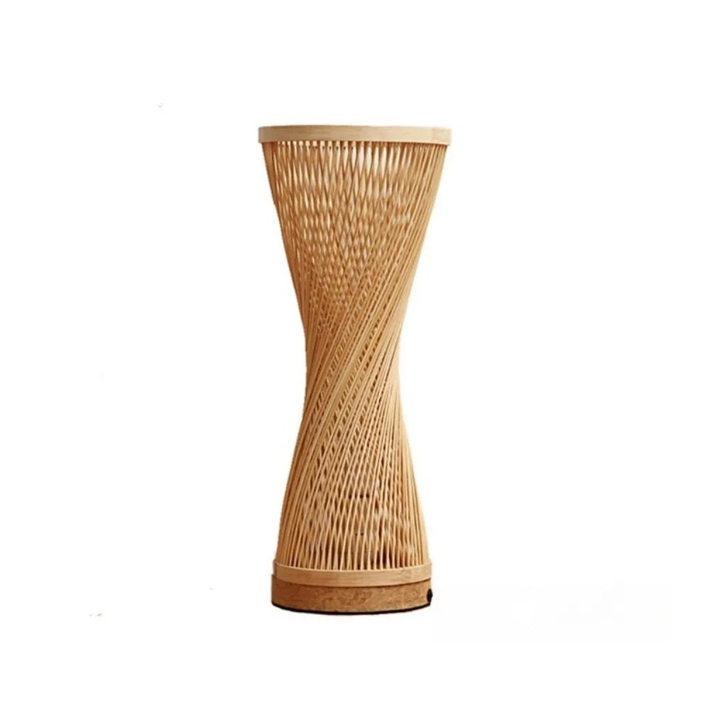 Luminária de mesa em bambu trançado