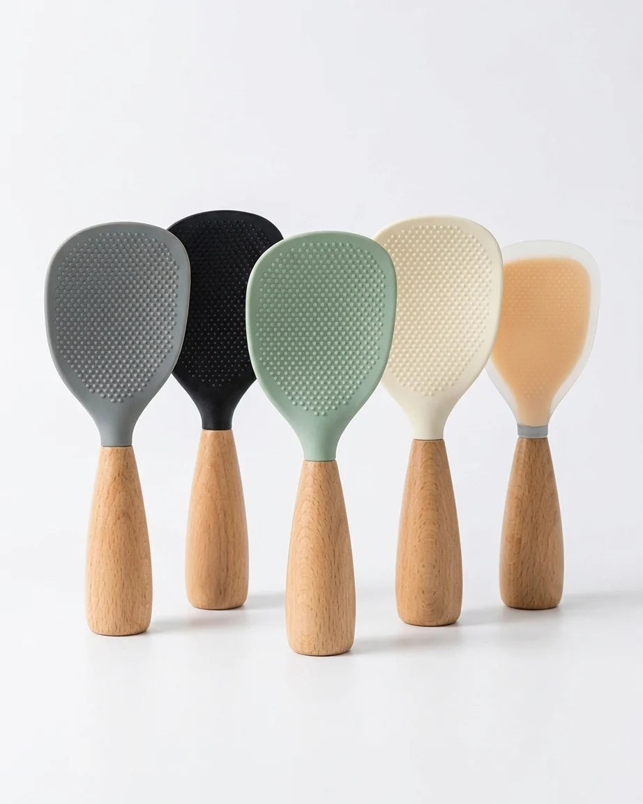 Colher para Arroz em Silicone com Cabo de Madeira