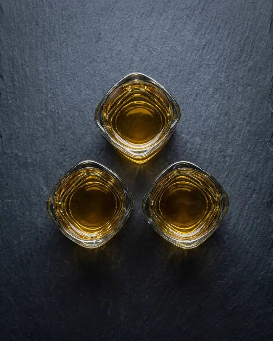 6 Copos de Whisky e Tequila Quadrados - Vidro Grosso Premium