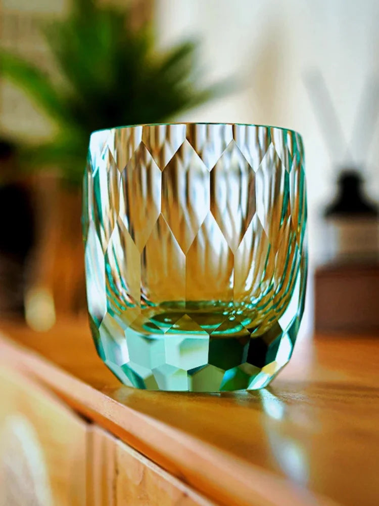 Copo Japonês de Cristal Lapidado com Corte Diamante | Haustter