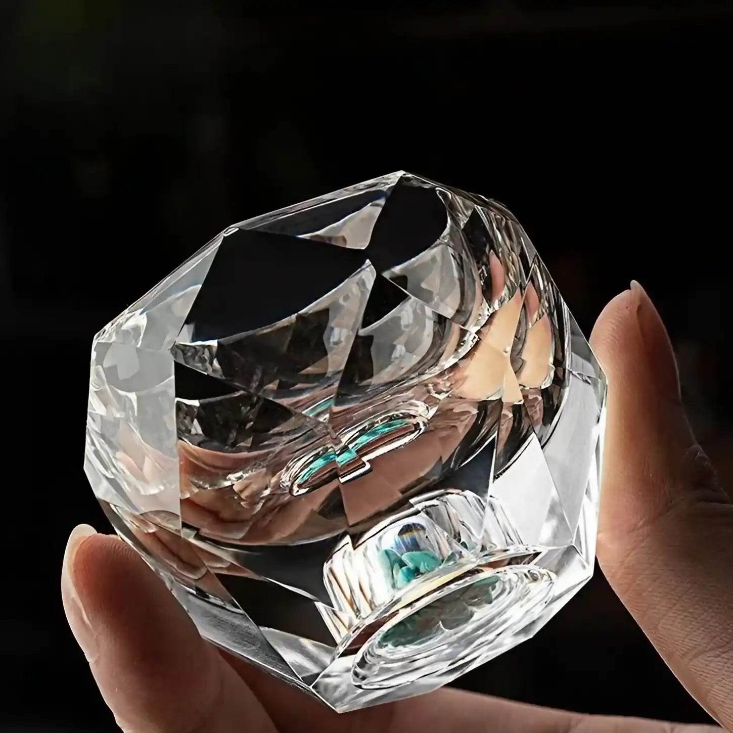 Copo Crystal Nobre 50ml – Talhado como Diamante e Fragmentos Dourados | Haustter - Haustter