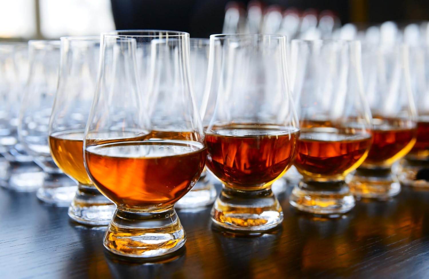 Copo Tulipa para Degustação de Whisky e Licor 200ml - Haustter - Haustter
