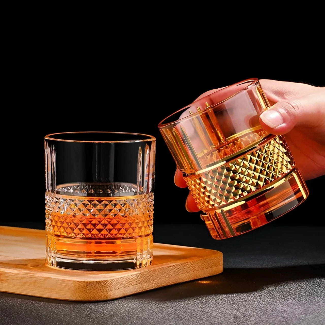 Copo de Whiskey Estilo Europeu Luxo Dourado - Haustter