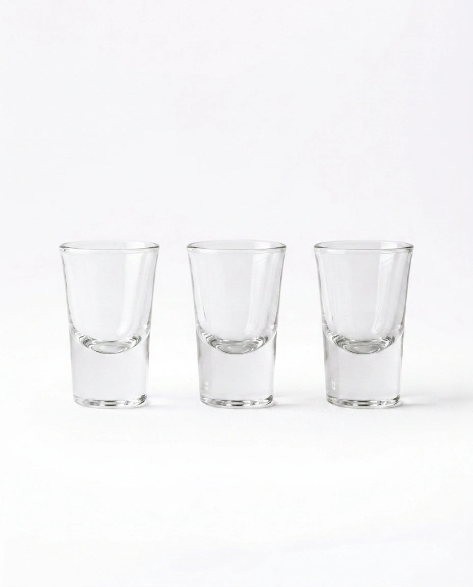Copos Shot e Jarra de Vidro com Detalhes Dourados