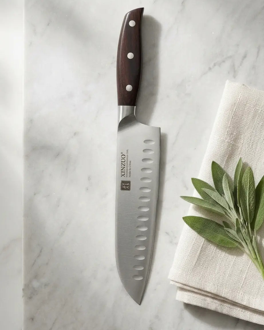 Faca Santoku 7" em Aço Inox com Cabo de Sândalo Vermelho