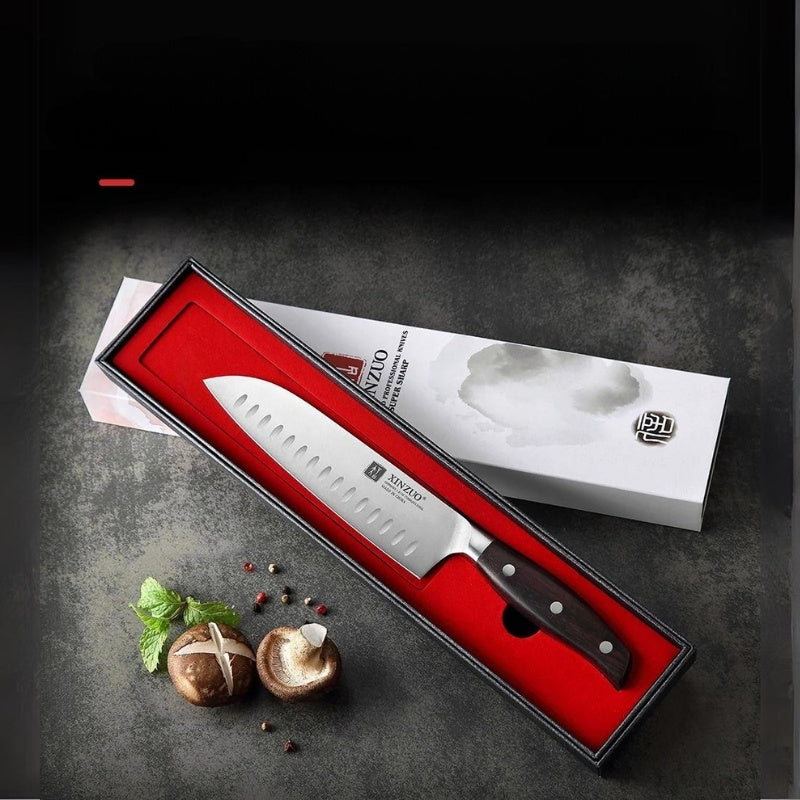 Faca Santoku XINZUO de 7 polegadas, Aço Inoxidável Din 1.4116, Ideal para Chefs, Lâmina Precisa, Cabo de Sândalo Vermelho - Haustter