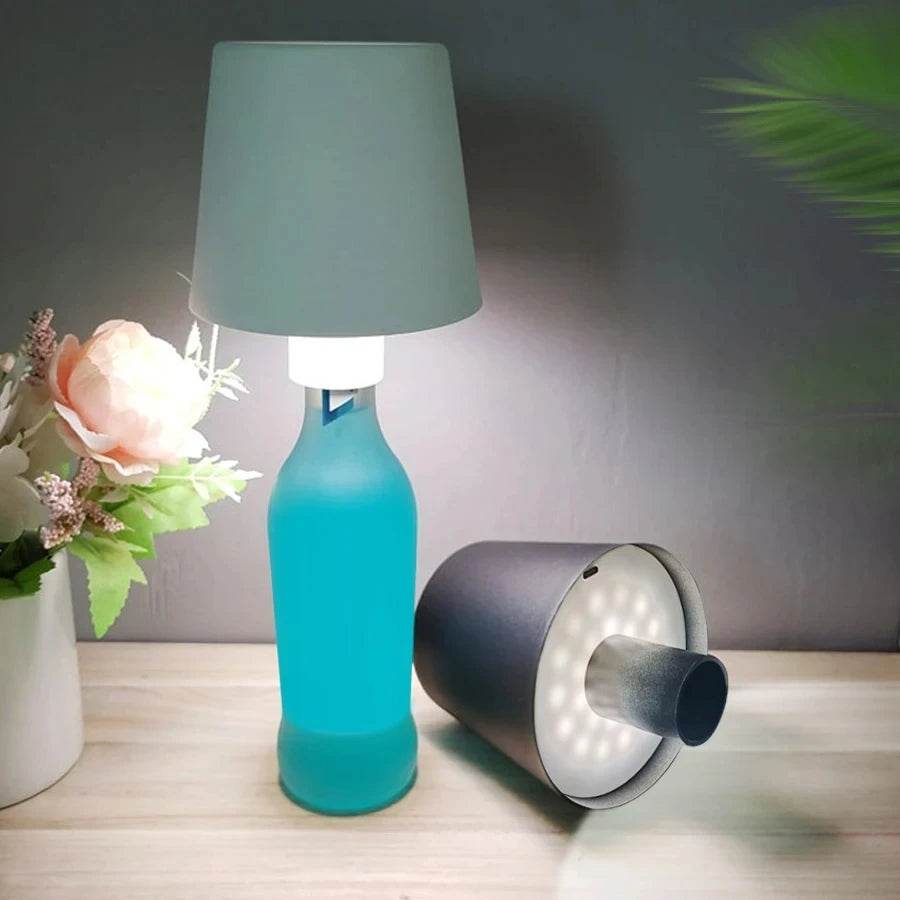 Luminária LED para Garrafas Portátil - Haustter - Haustter