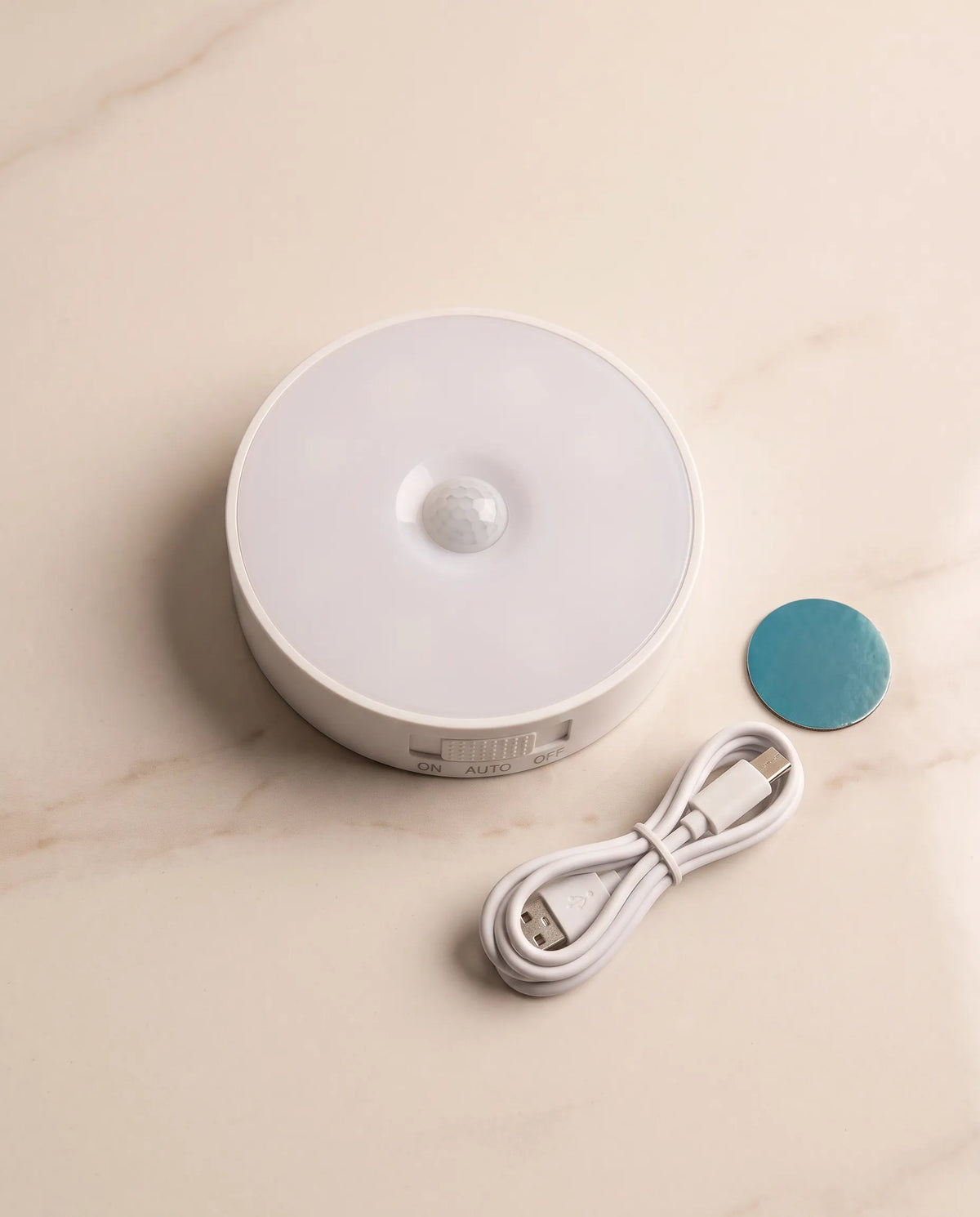 Luz LED Recarregável com Sensor de Movimento e Ímã