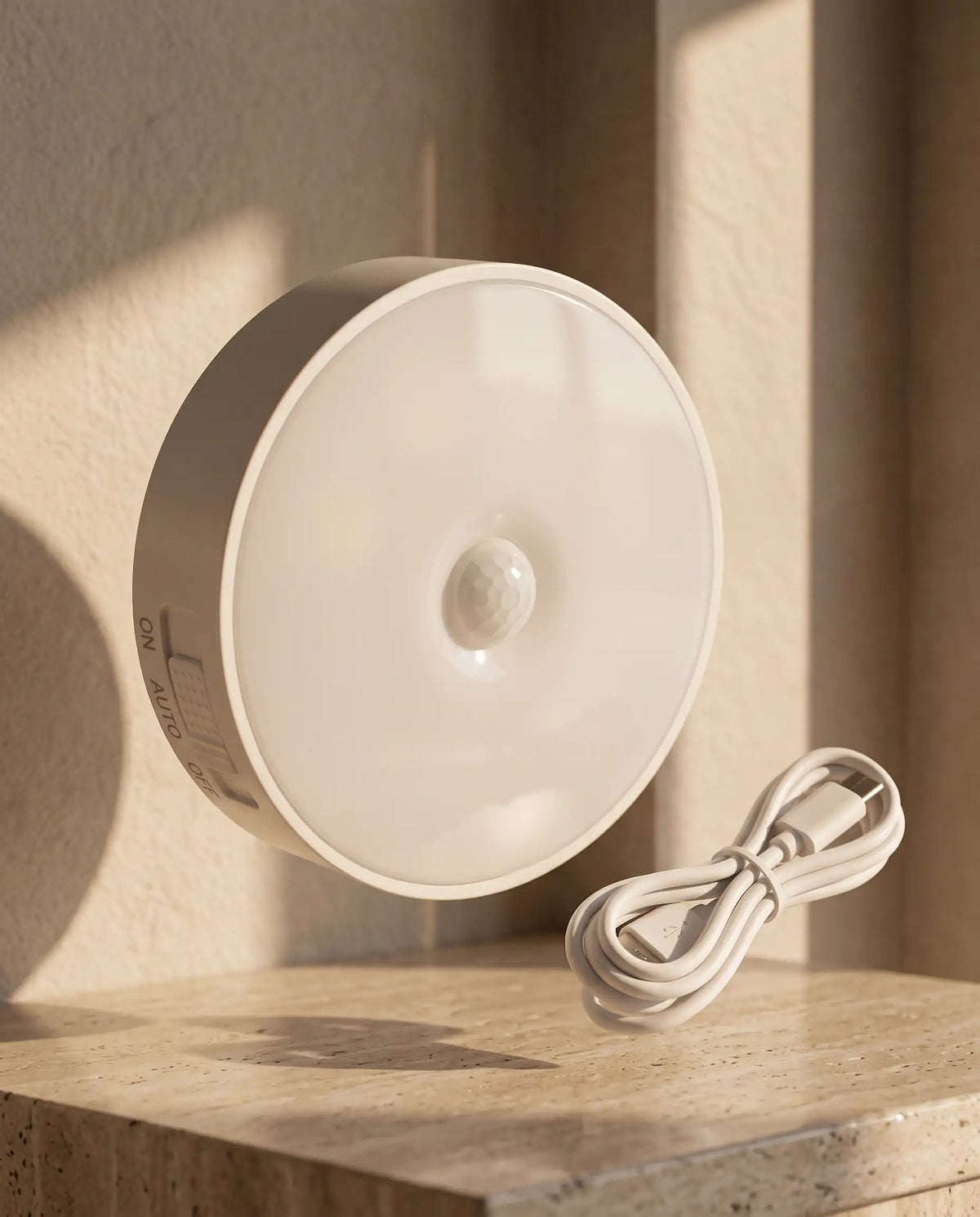 Luz LED Recarregável com Sensor de Movimento e Ímã