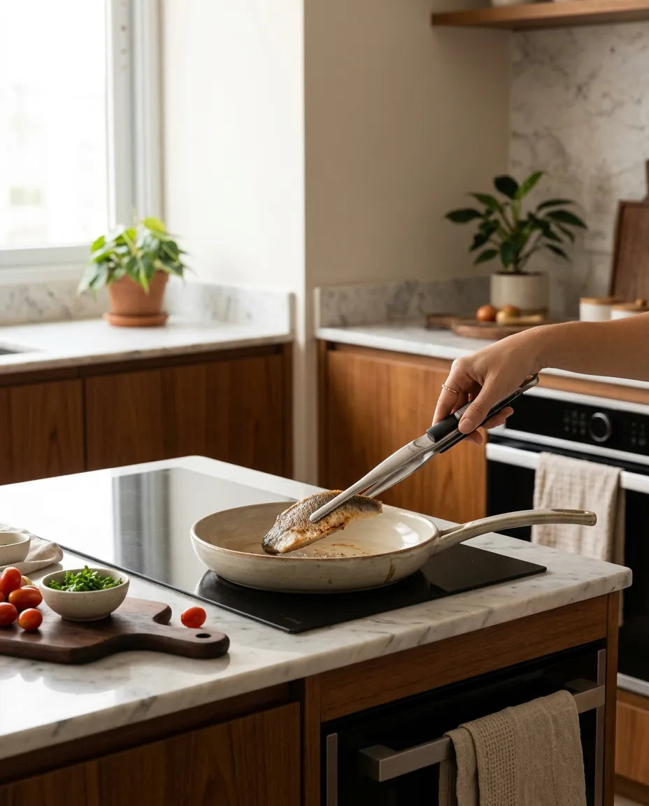 Pinça de Aço Inox com Trava
