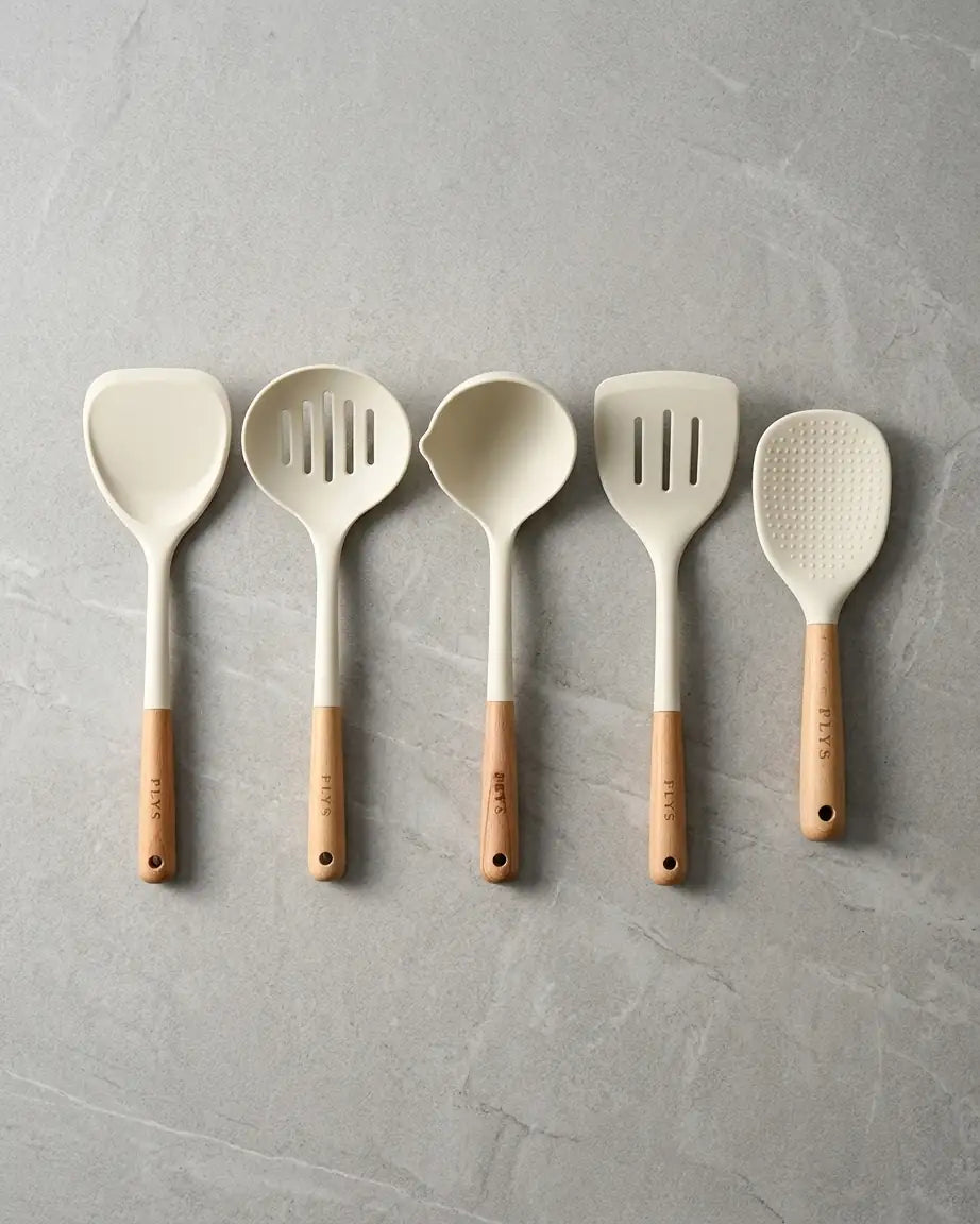 Conjunto de Utensílios de Silicone com Cabo de Madeira