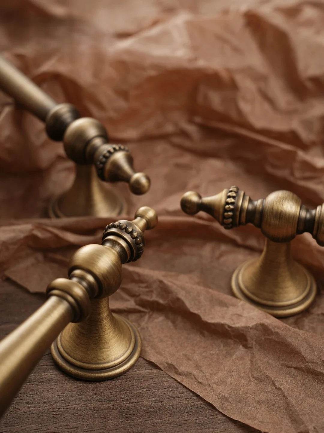 Puxador de Móveis em Bronze Sólido Antigo - Haustter - Haustter