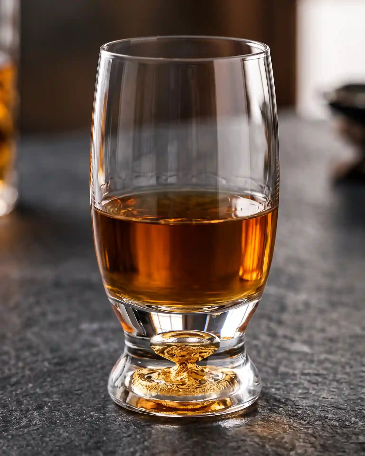Taças de Cristal com Detalhes Dourados